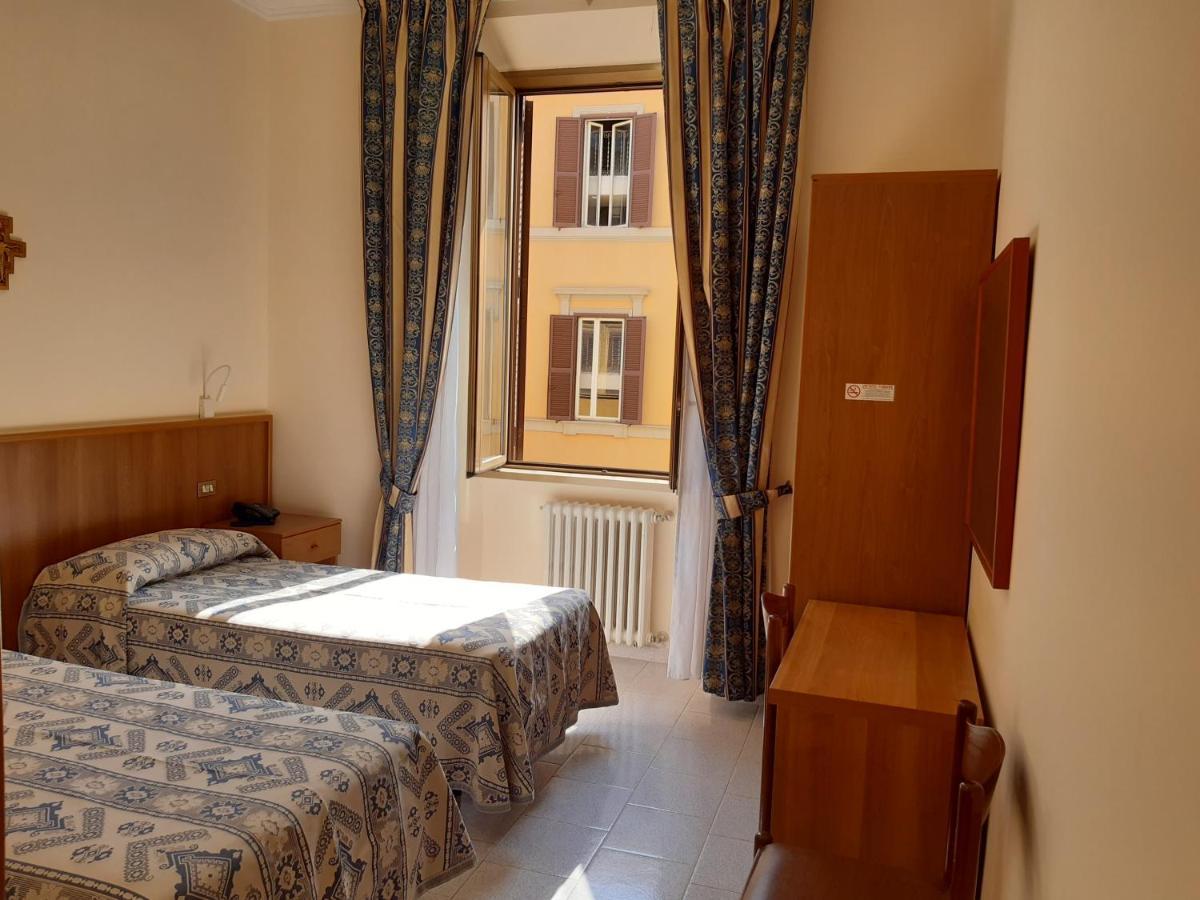 Bed and Breakfast Suore Concezioniste Missionarie - Carmen Salles Roma Екстер'єр фото